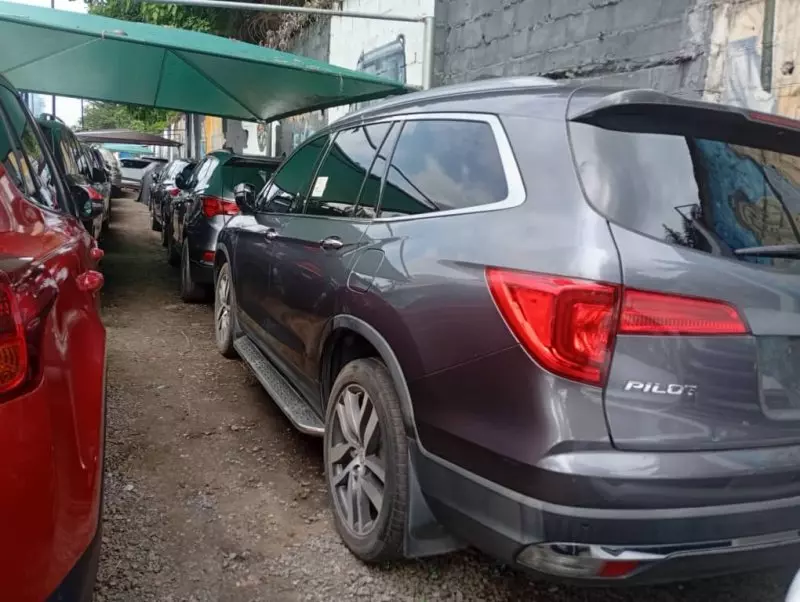 Honda Pilot - 2016