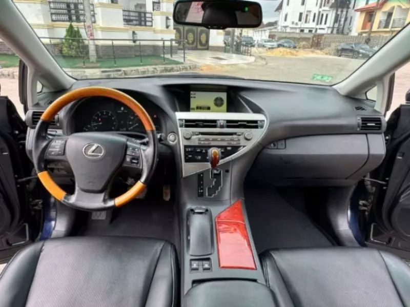 Lexus RX 350   - 2010