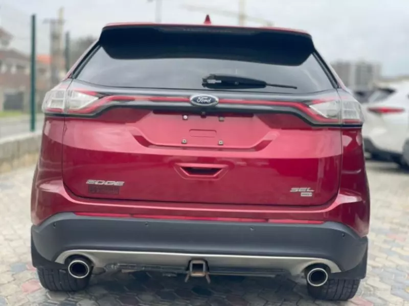 Ford Edge   - 2016