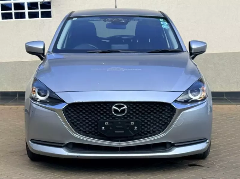 Mazda 2   - 2020