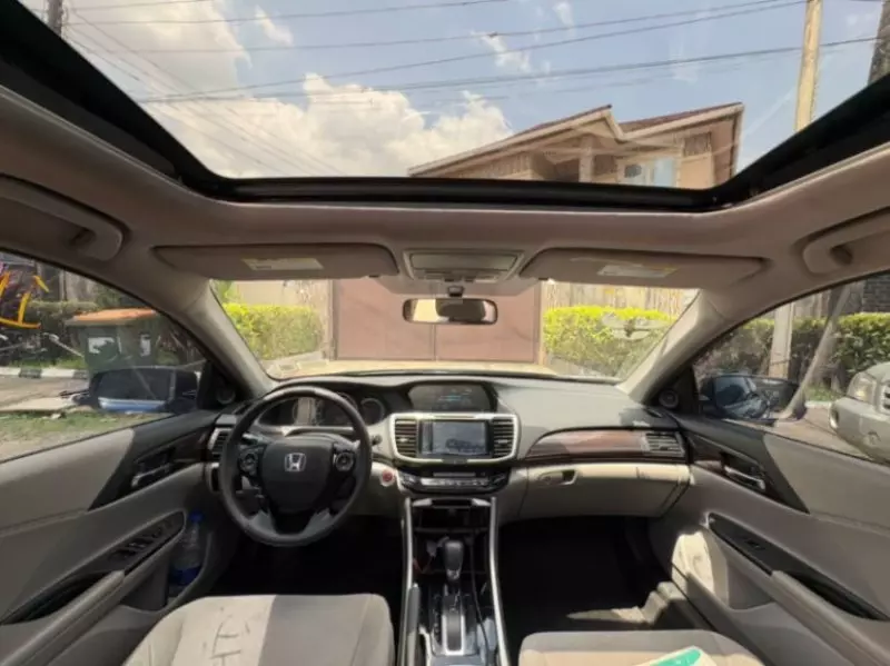 Honda Accord   - 2016