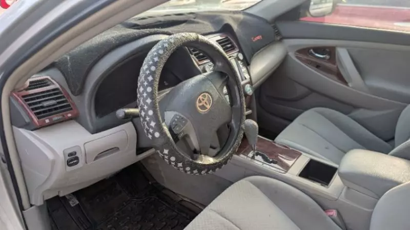 Toyota Camry   - 2008