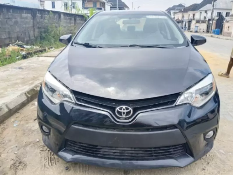 TOYOTA Corolla   - 2014