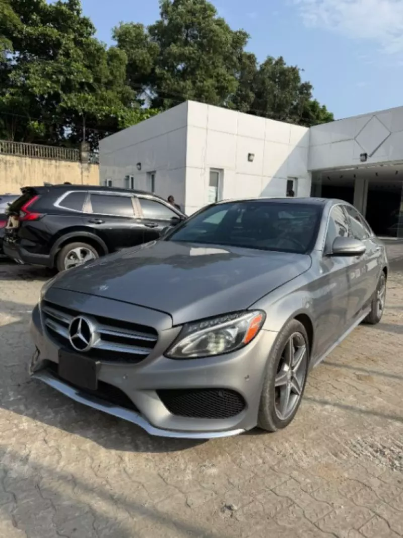Mercedes-Benz C 400   - 2015