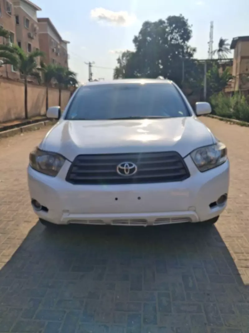 Toyota Highlander   - 2008