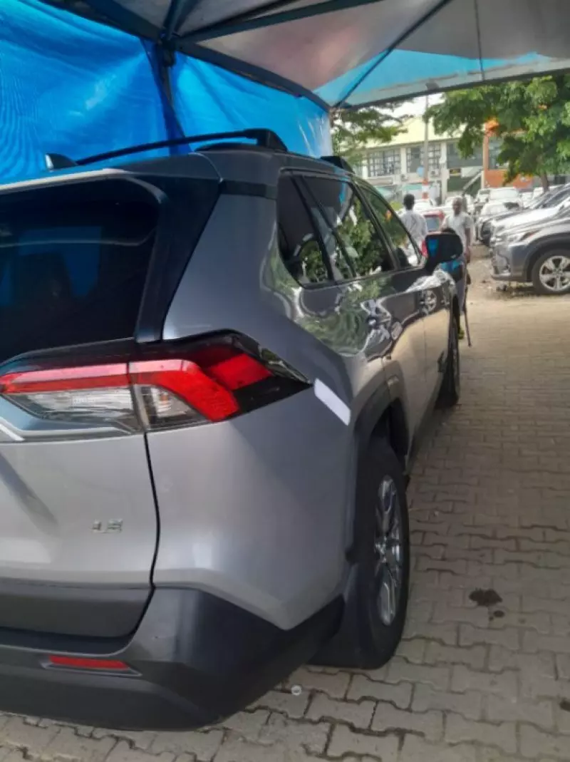 Toyota RAV 4   - 2020