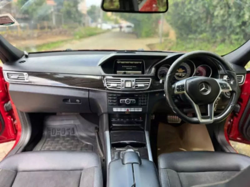 Mercedes-Benz E250   - 2015
