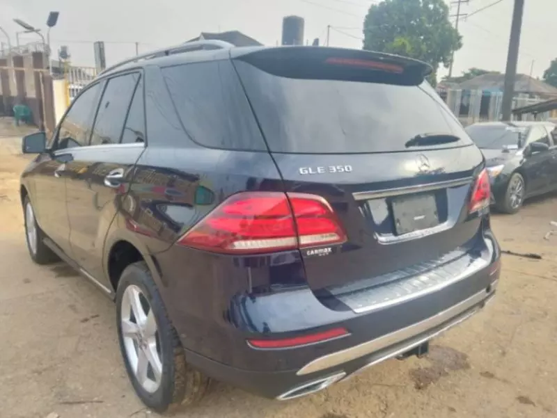 Mercedes-Benz GLE-Class   - 2018