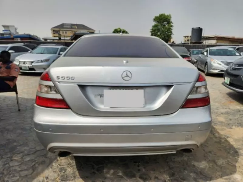 Mercedes-Benz S-Class   - 2007