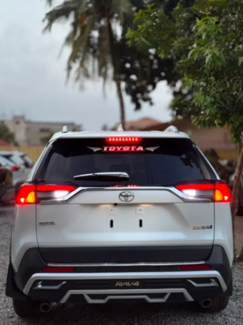 TOYOTA RAV 4 - 2020