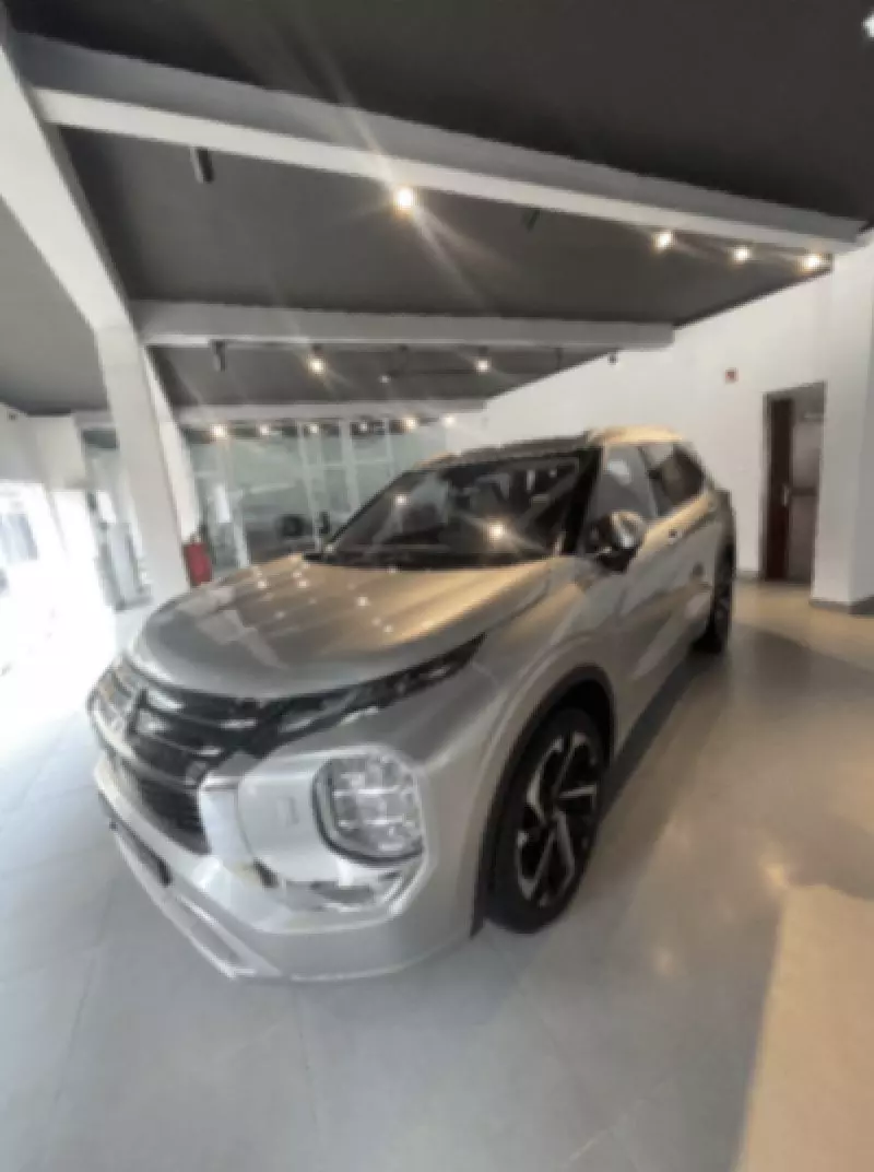 Mitsubishi New Outlander   - 2025