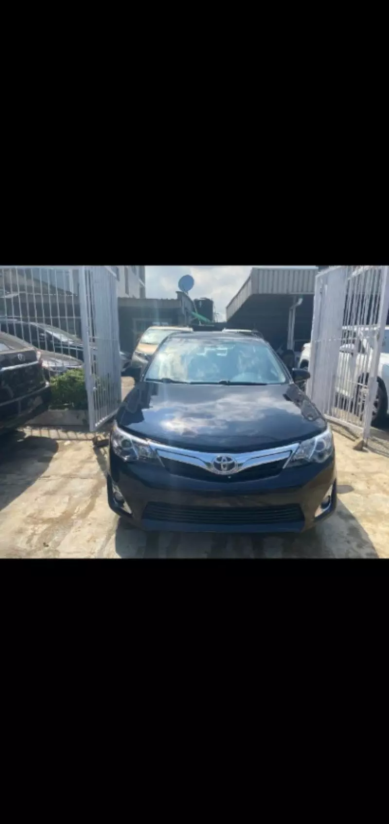 Toyota Camry - 2013
