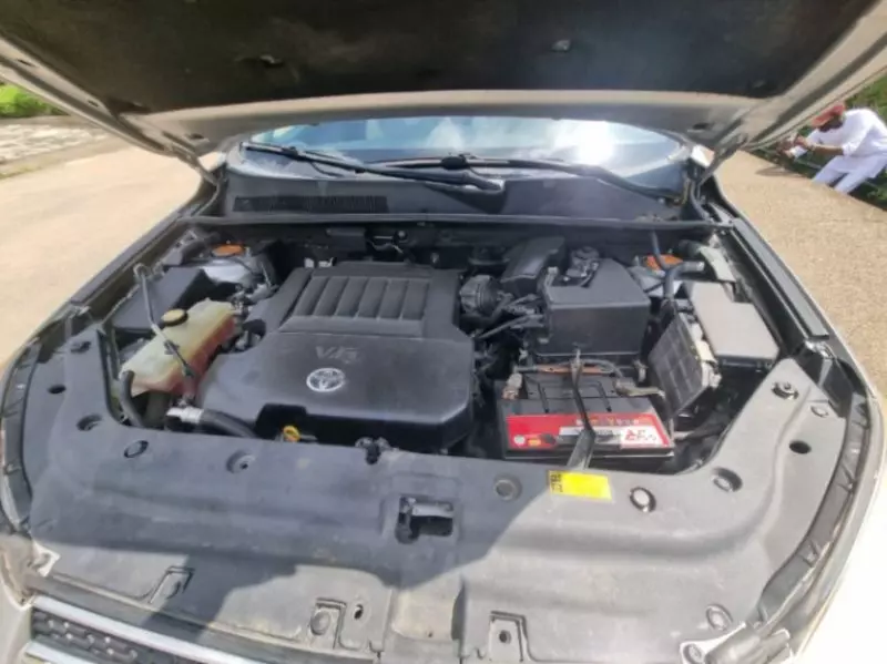 Toyota RAV 4   - 2012