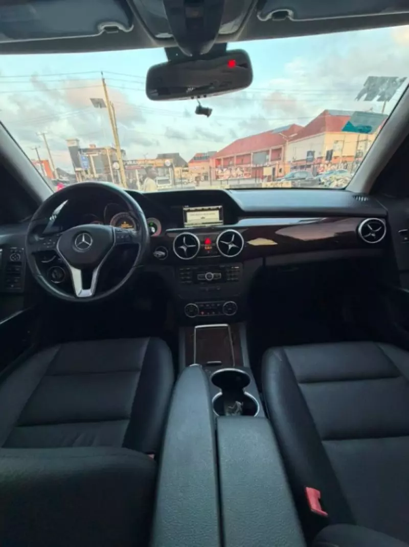 Mercedes-Benz GLK 350 - 2015