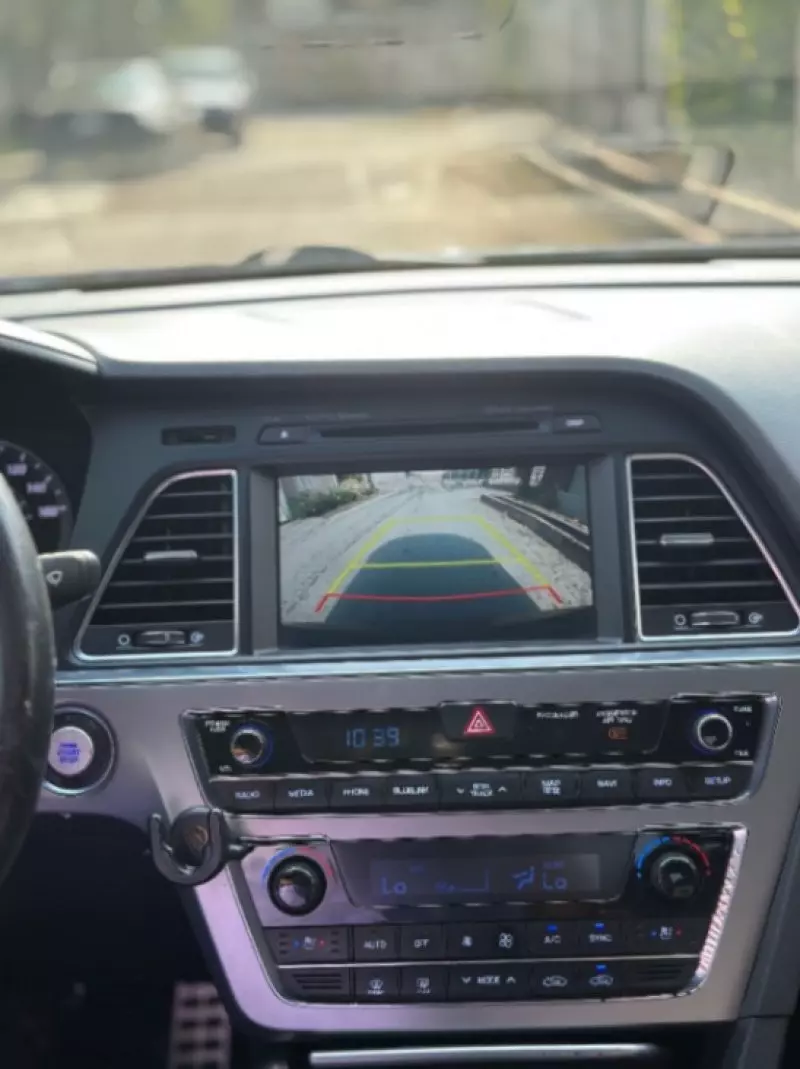 Hyundai Sonata   - 2015