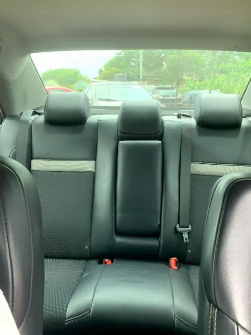TOYOTA Camry - 2012