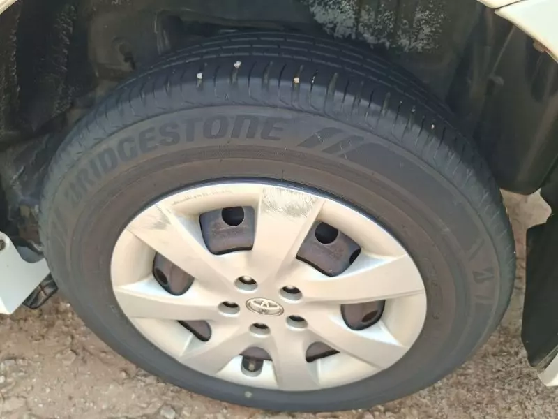Toyota Wish   - 2012