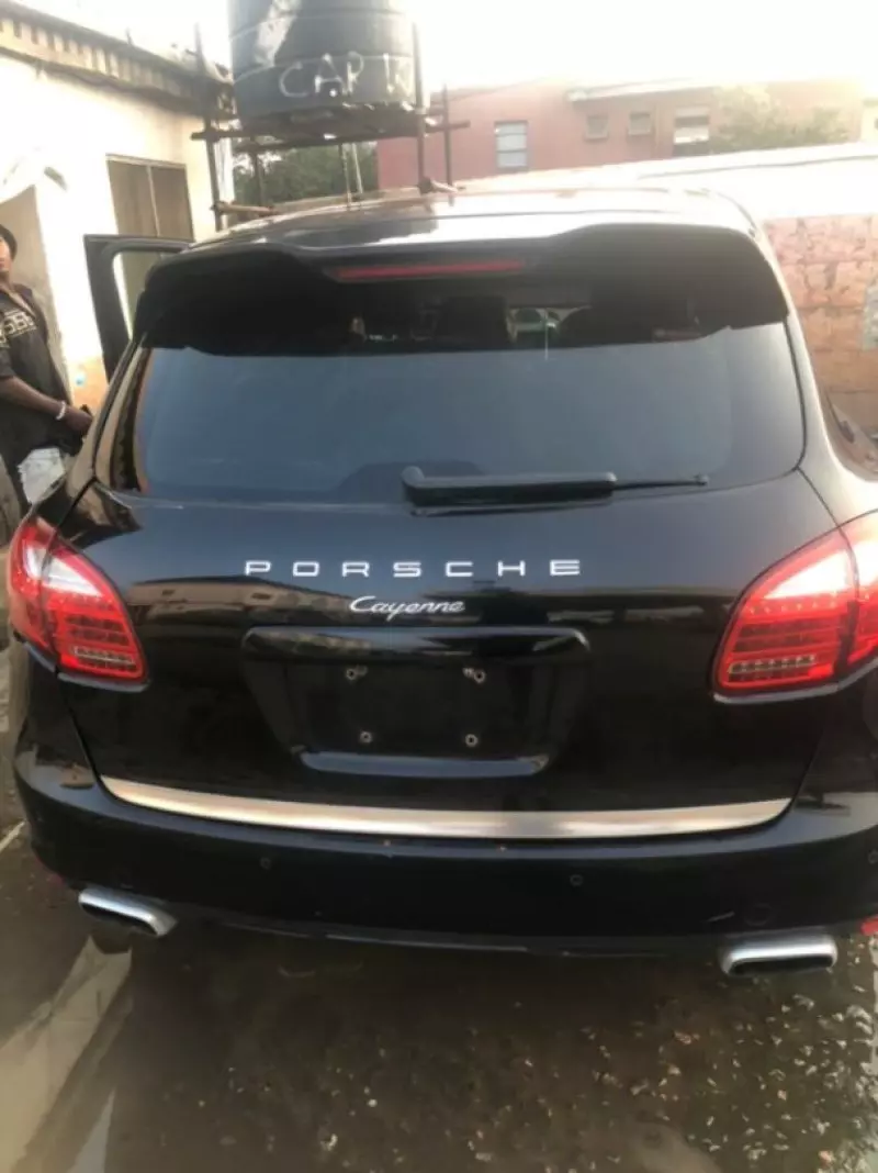 PORSCHE Cayenne   - 2014