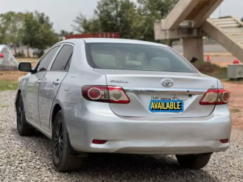 TOYOTA Corolla   - 2013