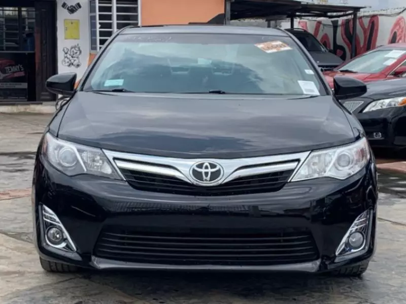TOYOTA Camry   - 2014