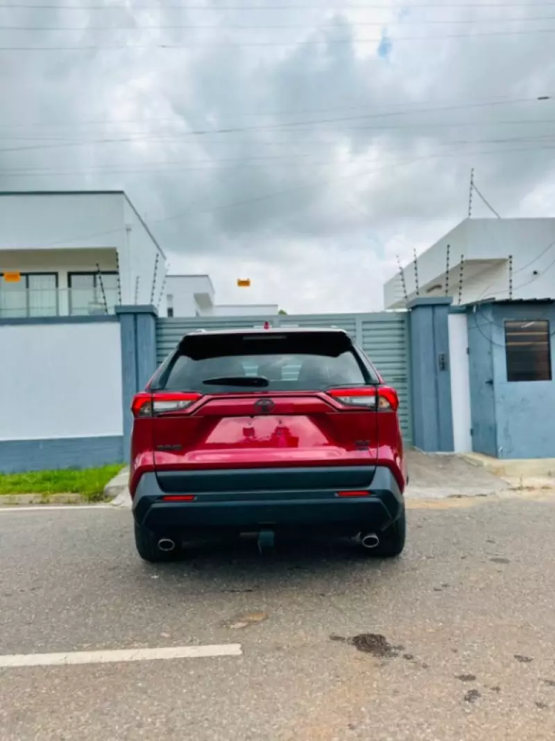 TOYOTA RAV4   - 2024
