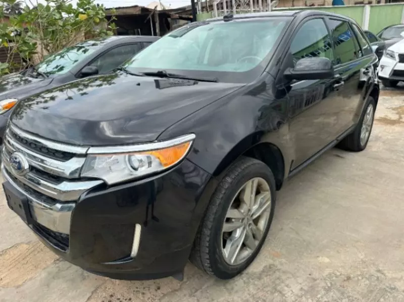 Ford Edge 3.5L    - 2013