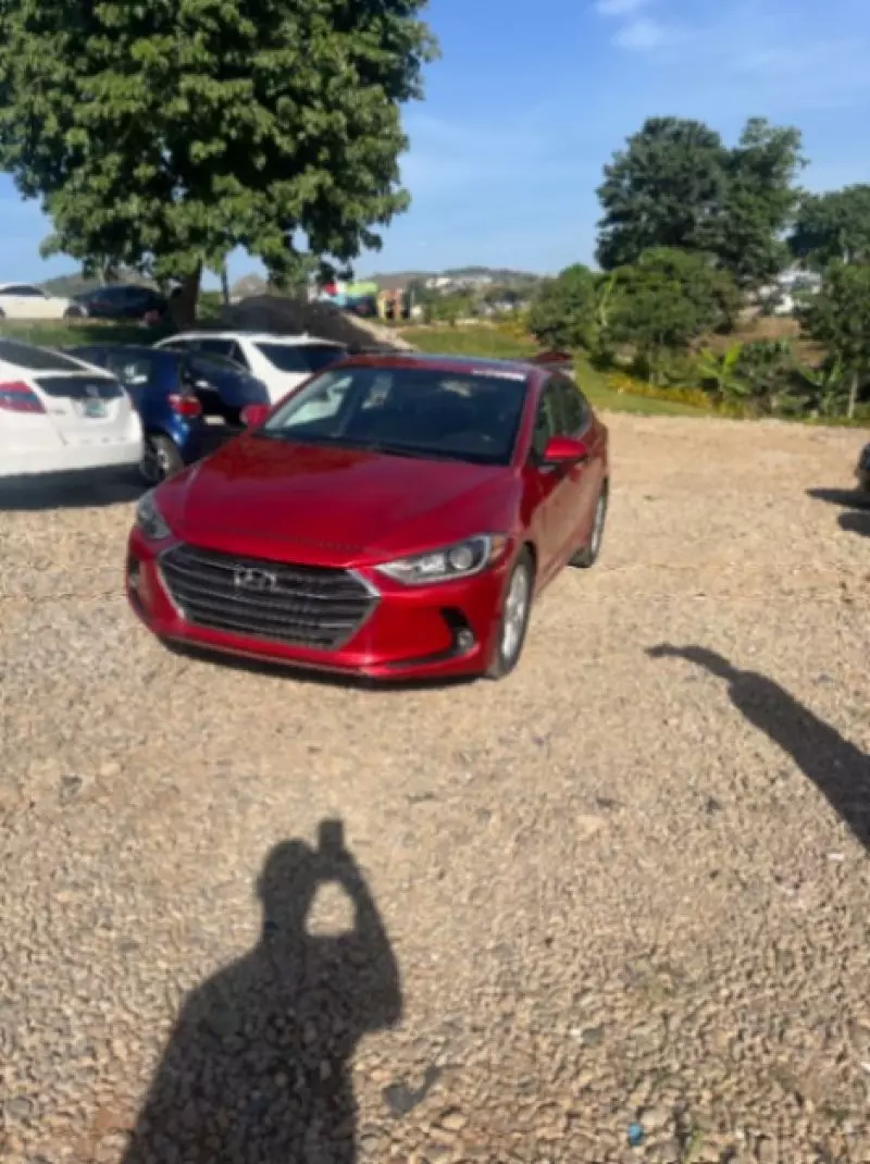 Hyundai Elantra   - 2017