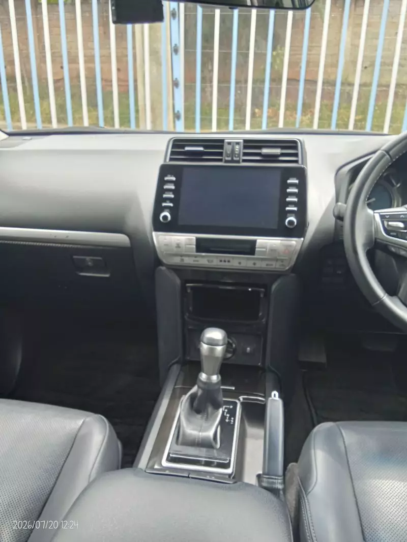 TOYOTA Landcruiser Prado - 2018