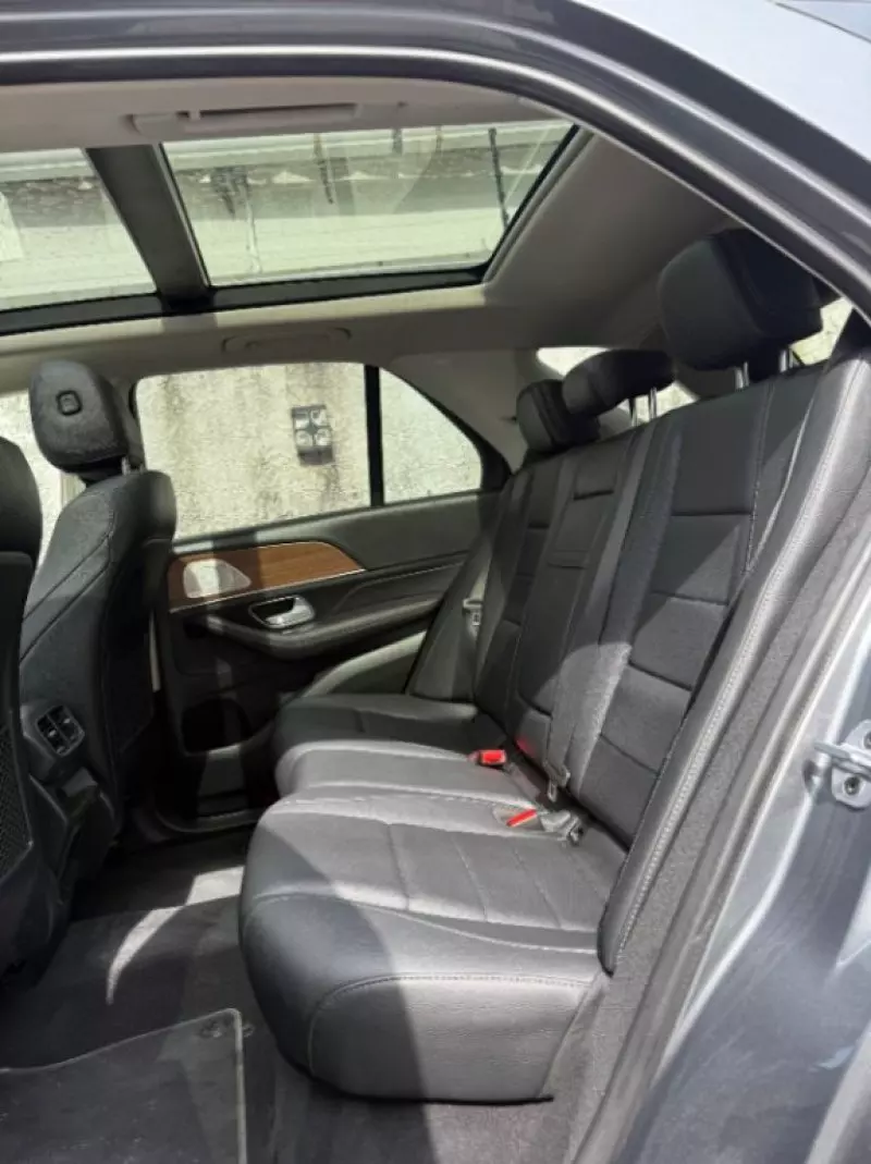 Mercedes-Benz GLE-Class   - 2025