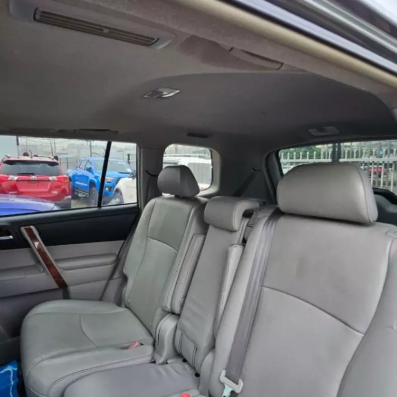 Toyota Highlander - 2013