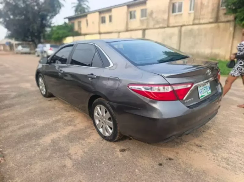 Toyota Camry   - 2017