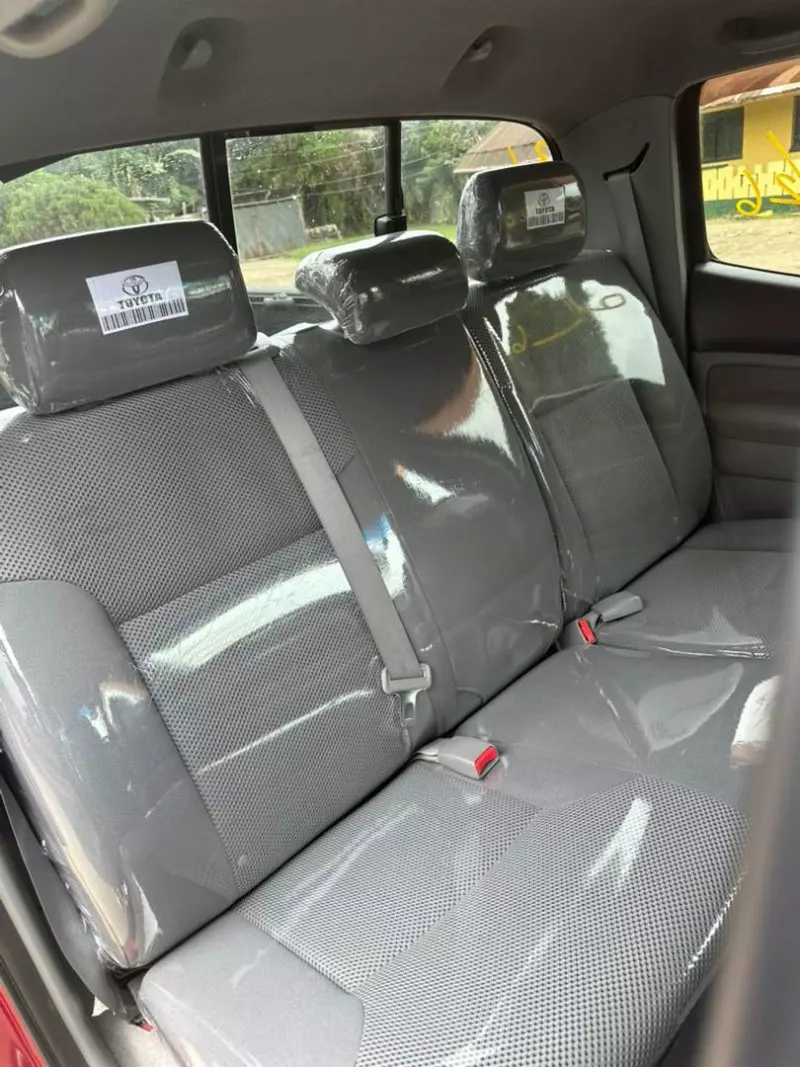 Toyota Tacoma   - 2008