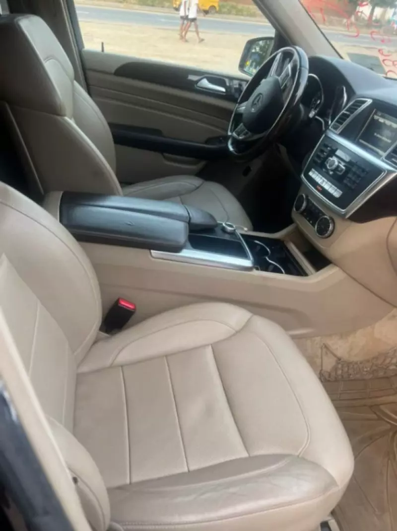 Mercedes-Benz ML-Class   - 2015