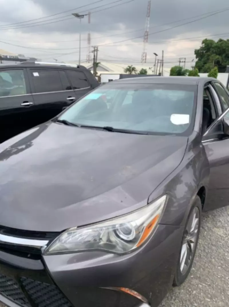 Toyota Camry   - 2015