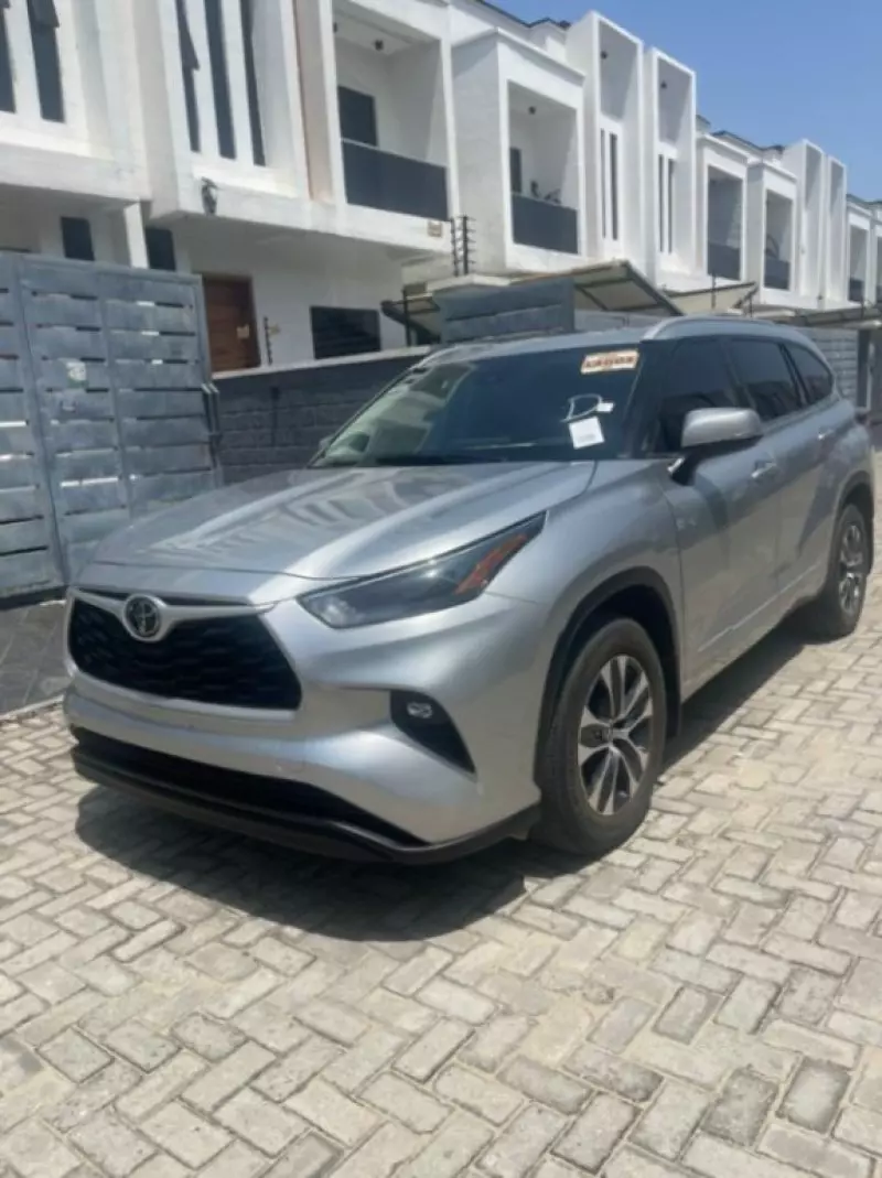 TOYOTA Highlander   - 2022