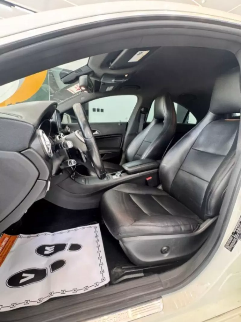 Mercedes-Benz CLA 250   - 2015