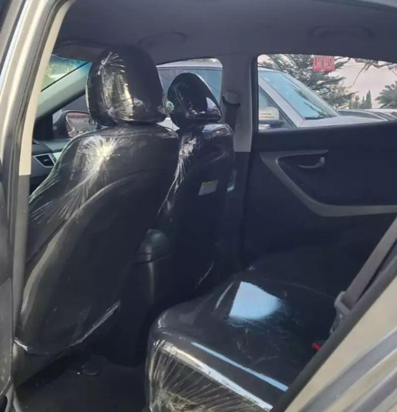 Hyundai Elantra   - 2015