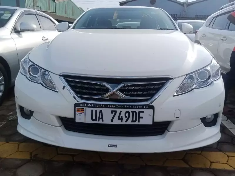 Toyota Mark X   - 2012