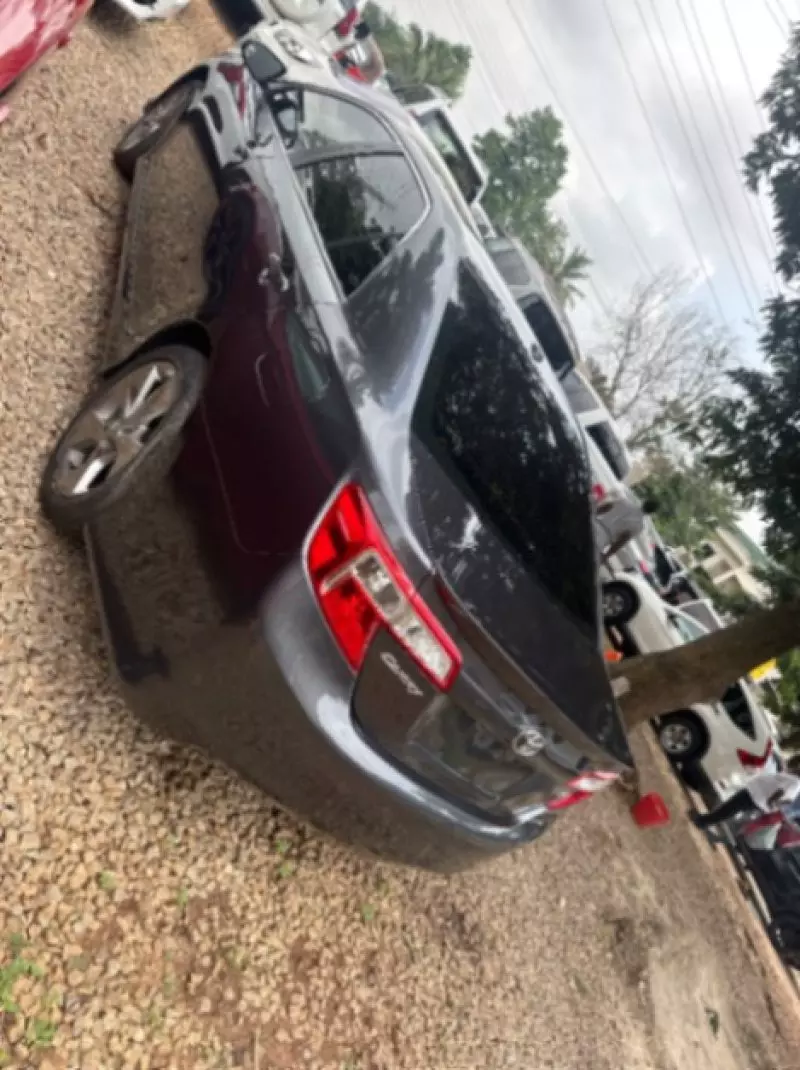Toyota Camry   - 2007