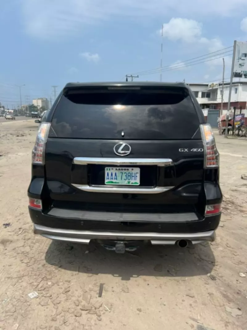 Lexus GX 460   - 2012