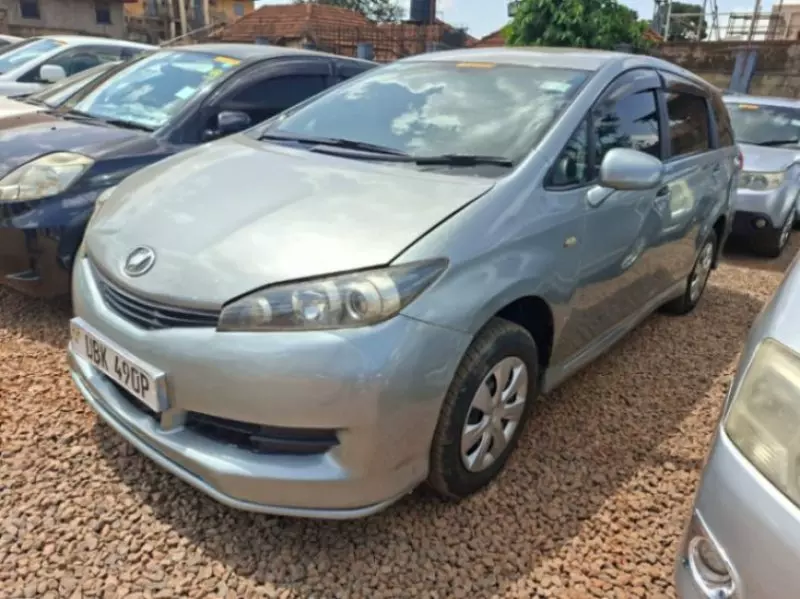Toyota Wish   - 2011