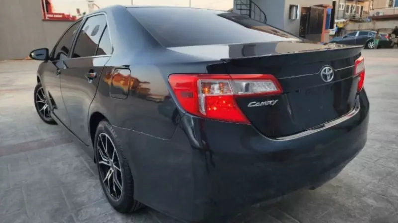 Toyota Camry - 2014