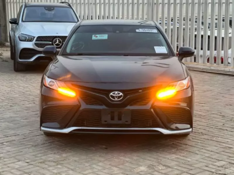 Toyota Camry   - 2020