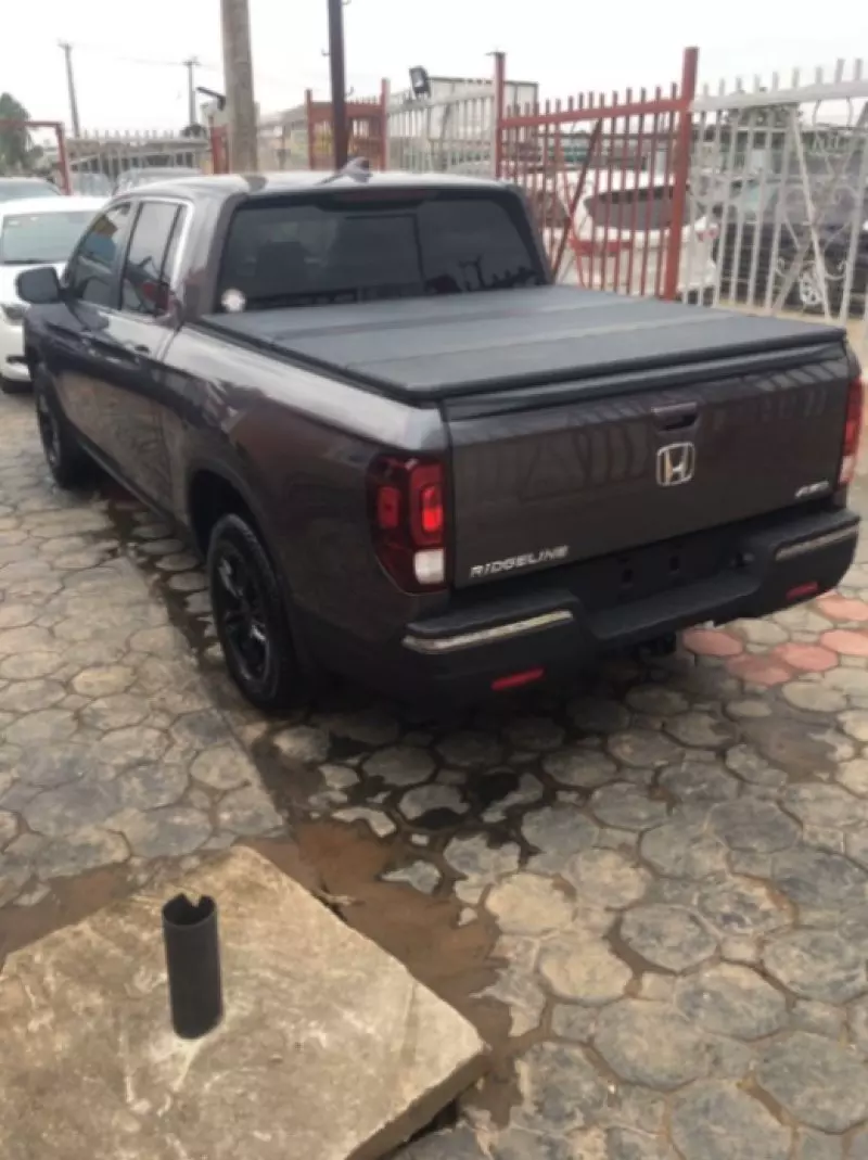 Honda Ridgeline   - 2019