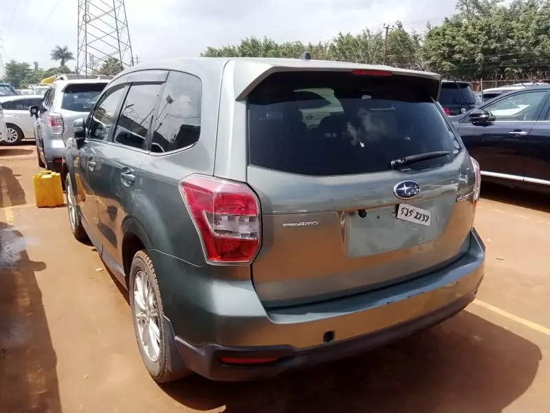 Subaru Forester   - 2015