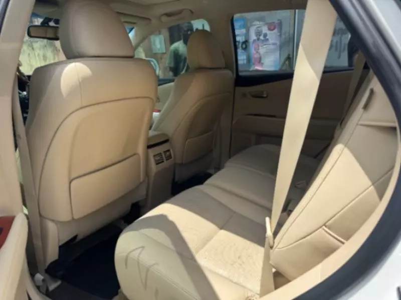 Lexus RX 350L   - 2012