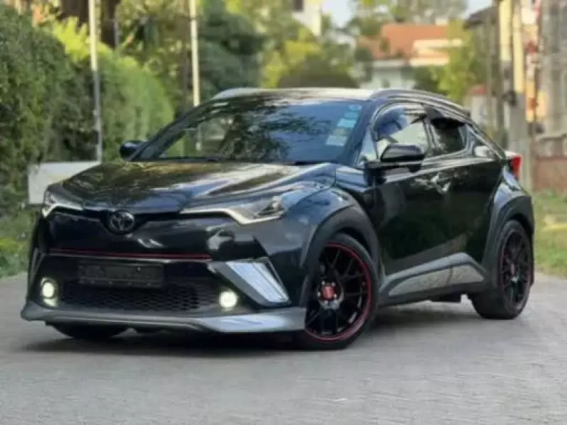 Toyota C-HR   - 2017