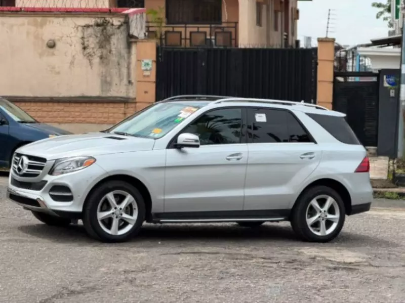 Mercedes-Benz GLE 350   - 2017