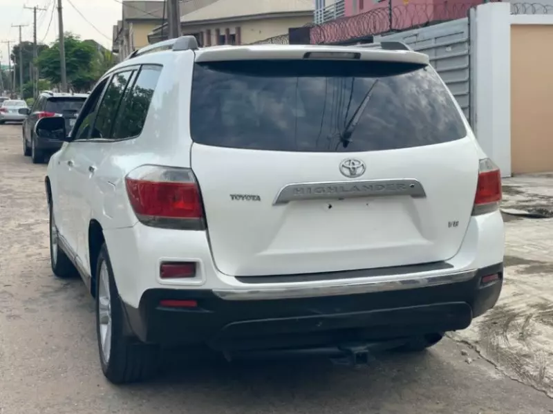 Toyota Highlander   - 2008