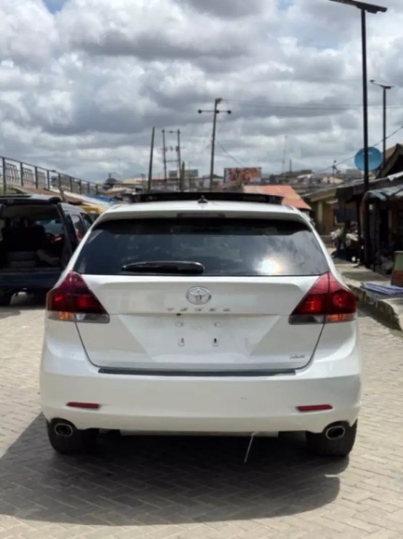 TOYOTA Venza   - 2013